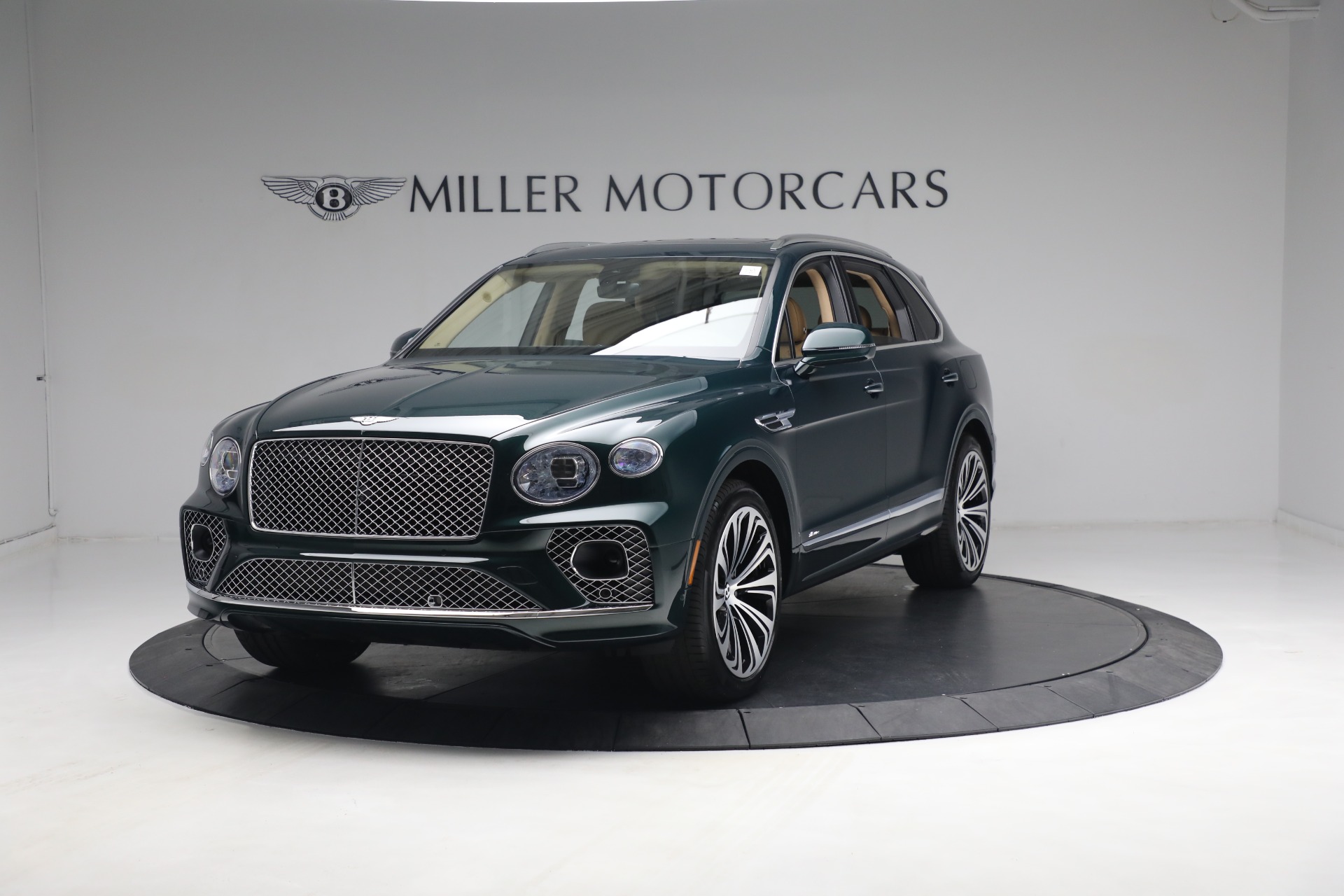 New 2023 Bentley Bentayga Azure Hybrid for sale $258,965 at Rolls-Royce Motor Cars Greenwich in Greenwich CT 06830 1