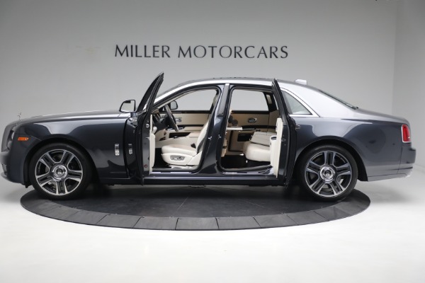 Used 2019 Rolls-Royce Ghost for sale Sold at Rolls-Royce Motor Cars Greenwich in Greenwich CT 06830 10
