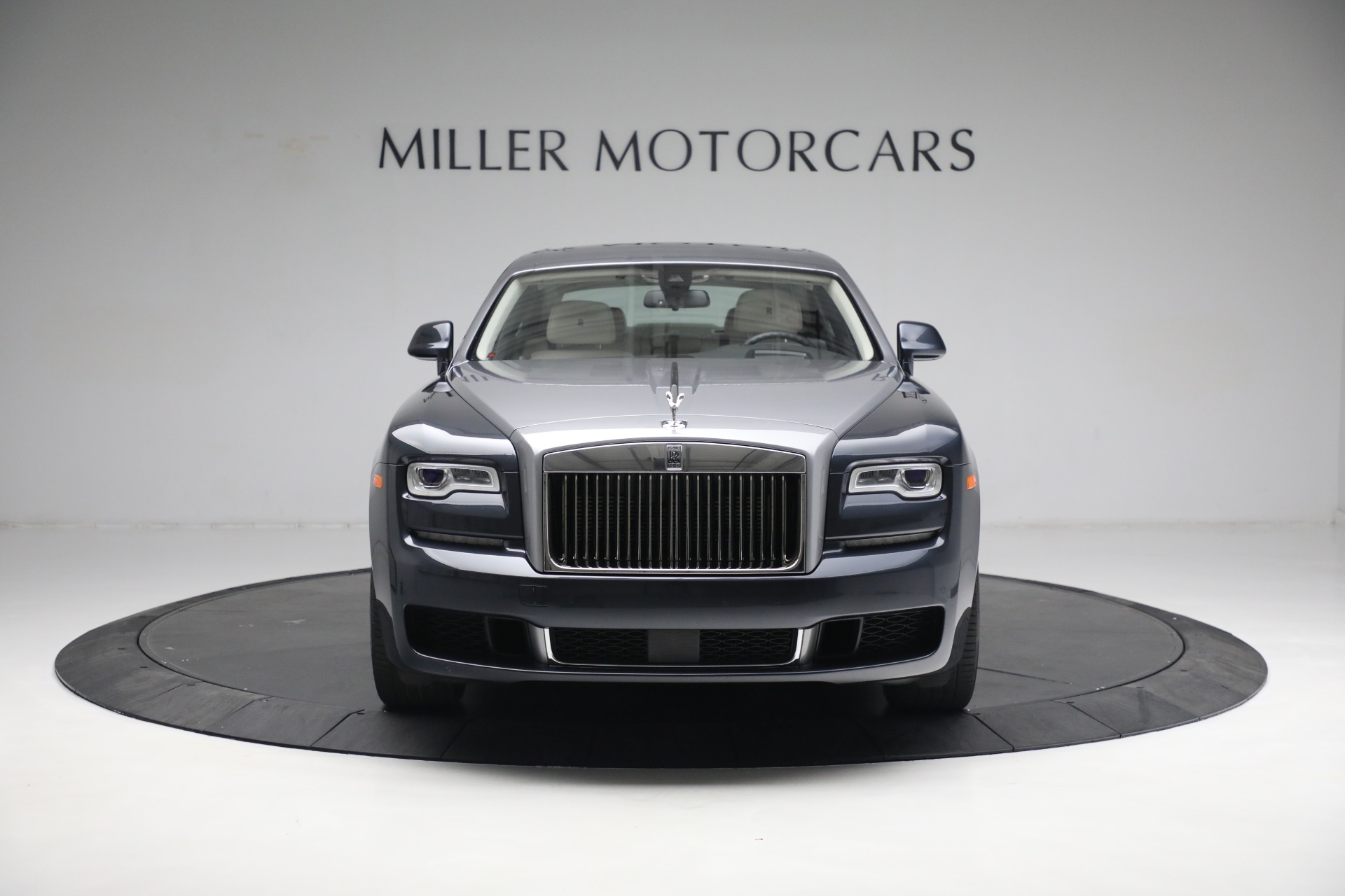 洋書 ROLLS ROYCE IN AMERICA New Rolls-Royce for Sale - Rolls-Royce Motor Cars Dallas