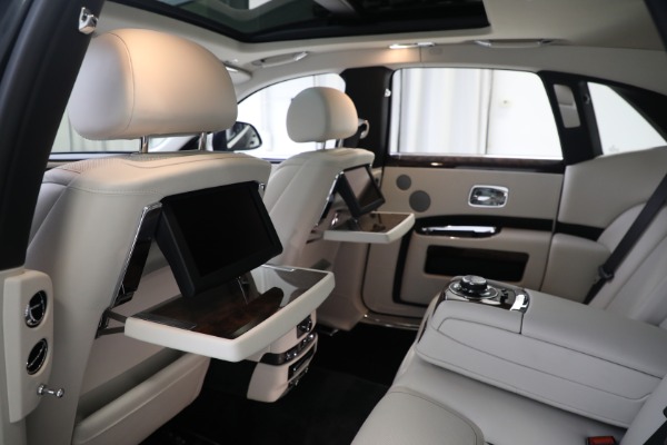 Used 2019 Rolls-Royce Ghost for sale Sold at Rolls-Royce Motor Cars Greenwich in Greenwich CT 06830 25