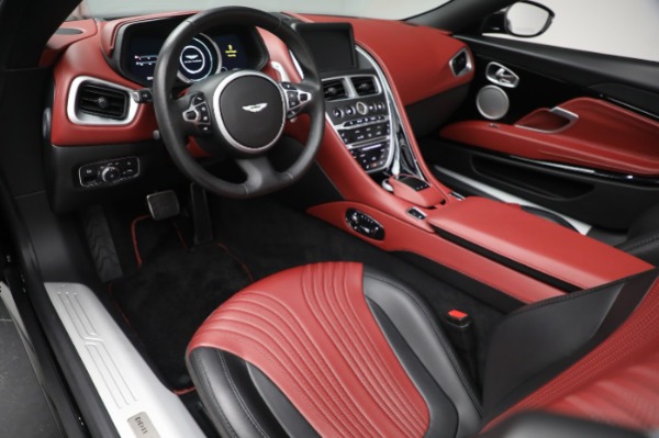 Used 2020 Aston Martin DB11 Volante for sale $139,900 at Rolls-Royce Motor Cars Greenwich in Greenwich CT 06830 19