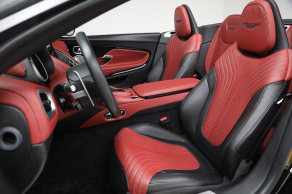 Used 2020 Aston Martin DB11 Volante for sale $139,900 at Rolls-Royce Motor Cars Greenwich in Greenwich CT 06830 21