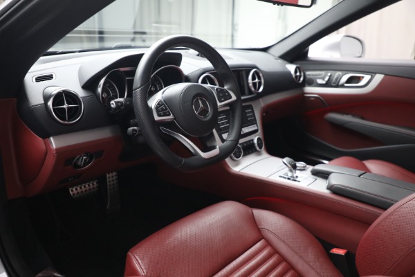 Used 2017 Mercedes-Benz SL-Class SL 450 for sale $62,900 at Rolls-Royce Motor Cars Greenwich in Greenwich CT 06830 27