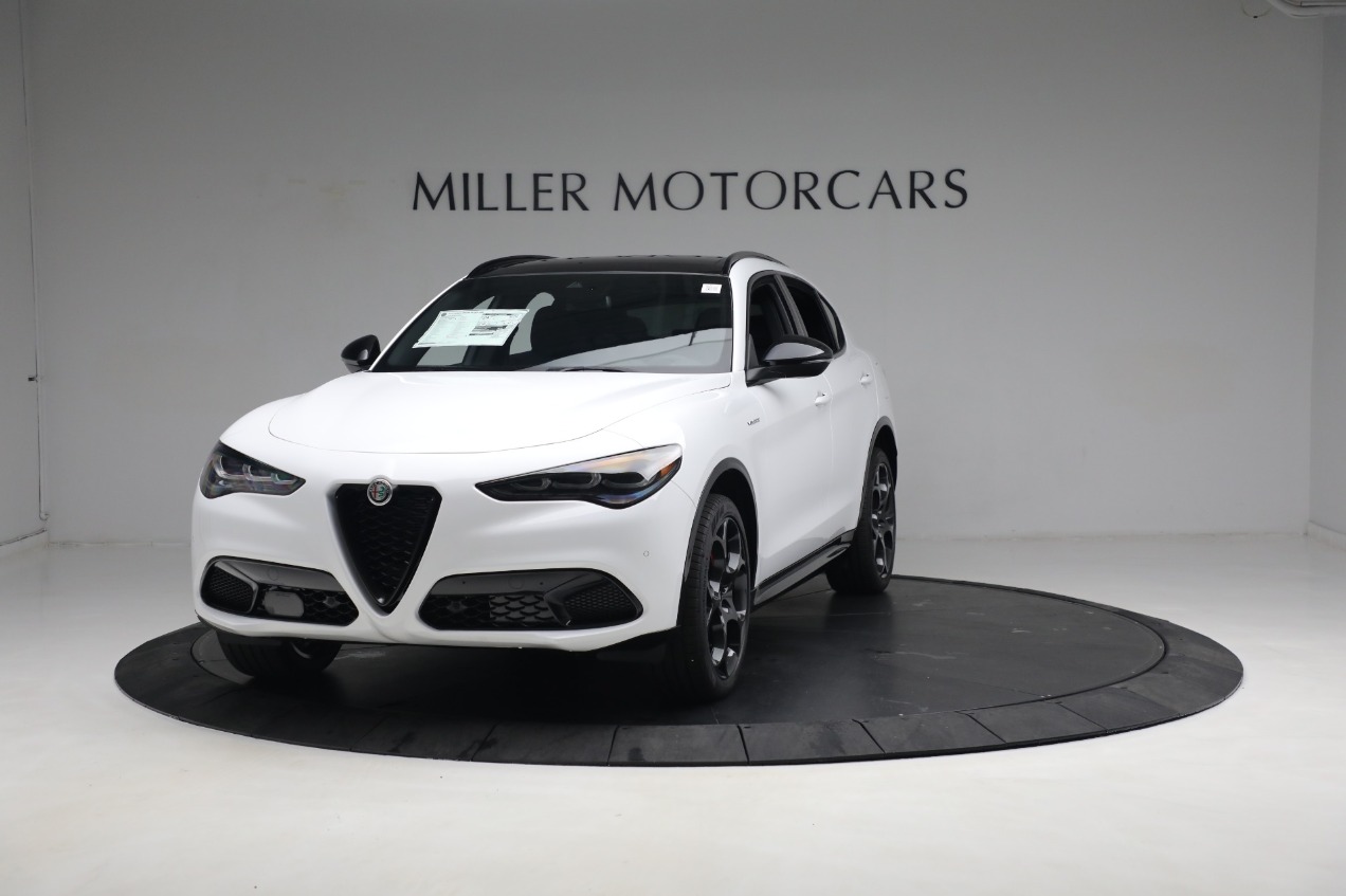 New 2024 Alfa Romeo Stelvio Veloce for sale $55,495 at Rolls-Royce Motor Cars Greenwich in Greenwich CT 06830 1