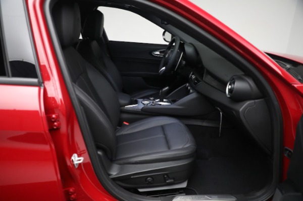 New 2024 Alfa Romeo Giulia Sprint for sale Sold at Rolls-Royce Motor Cars Greenwich in Greenwich CT 06830 21