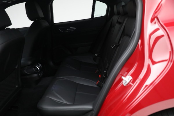 New 2024 Alfa Romeo Giulia Sprint for sale Sold at Rolls-Royce Motor Cars Greenwich in Greenwich CT 06830 24