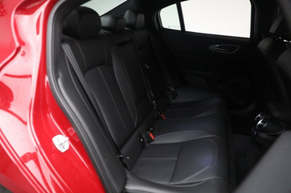 New 2024 Alfa Romeo Giulia Sprint for sale Sold at Rolls-Royce Motor Cars Greenwich in Greenwich CT 06830 25