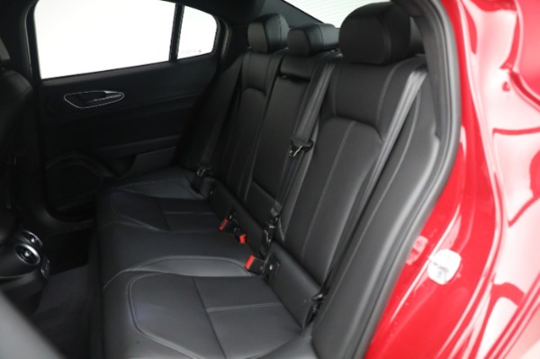 New 2024 Alfa Romeo Giulia Sprint for sale Sold at Rolls-Royce Motor Cars Greenwich in Greenwich CT 06830 26