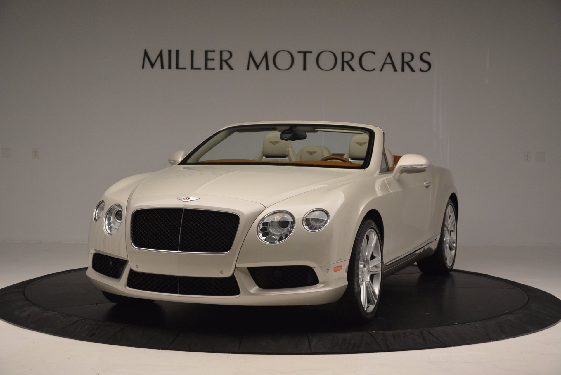 Used 2013 Bentley Continental GTC V8 for sale Sold at Rolls-Royce Motor Cars Greenwich in Greenwich CT 06830 1