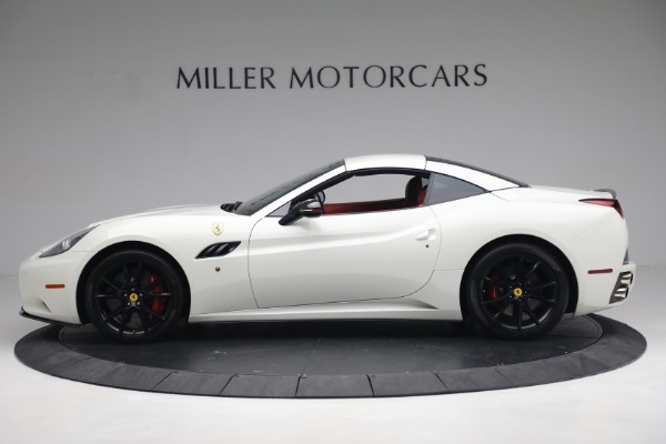 Used 2014 Ferrari California for sale $134,900 at Rolls-Royce Motor Cars Greenwich in Greenwich CT 06830 14
