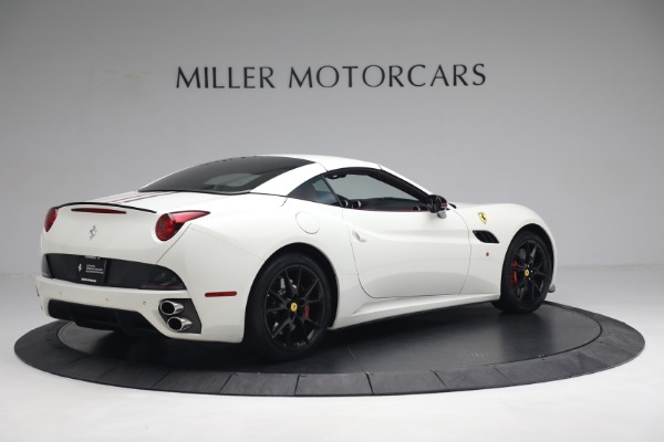 Used 2014 Ferrari California for sale $134,900 at Rolls-Royce Motor Cars Greenwich in Greenwich CT 06830 16