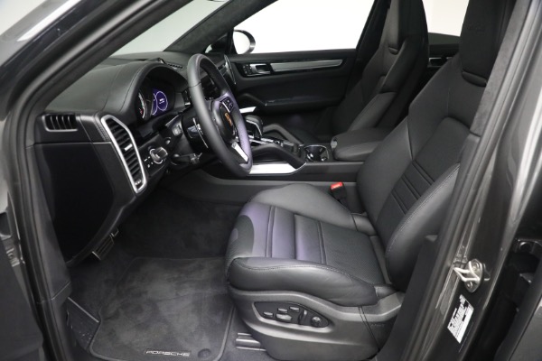 Used 2023 Porsche Cayenne Turbo Coupe for sale $149,900 at Rolls-Royce Motor Cars Greenwich in Greenwich CT 06830 15