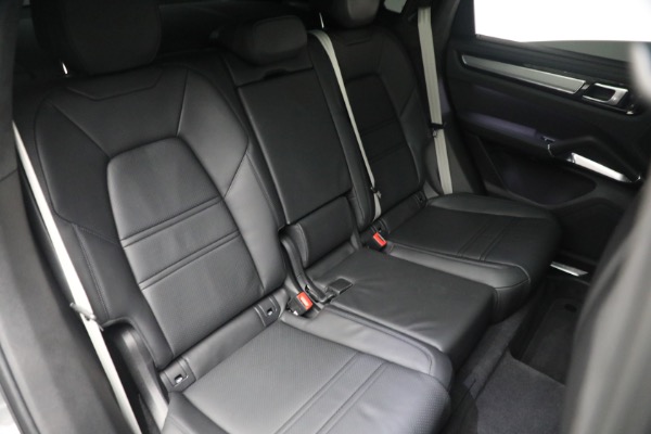 Used 2023 Porsche Cayenne Turbo Coupe for sale $149,900 at Rolls-Royce Motor Cars Greenwich in Greenwich CT 06830 23