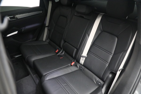 Used 2023 Porsche Cayenne Turbo Coupe for sale $149,900 at Rolls-Royce Motor Cars Greenwich in Greenwich CT 06830 24