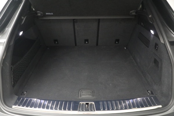 Used 2023 Porsche Cayenne Turbo Coupe for sale $149,900 at Rolls-Royce Motor Cars Greenwich in Greenwich CT 06830 26