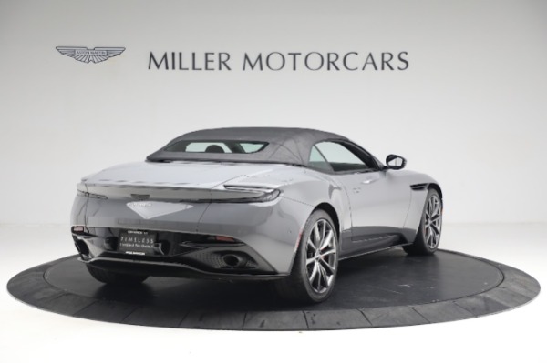 Used 2019 Aston Martin DB11 Volante for sale $124,900 at Rolls-Royce Motor Cars Greenwich in Greenwich CT 06830 16