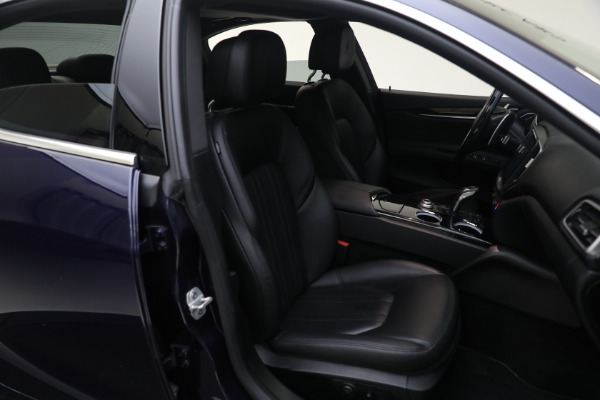 Used 2020 Maserati Ghibli SQ4 for sale Sold at Rolls-Royce Motor Cars Greenwich in Greenwich CT 06830 23