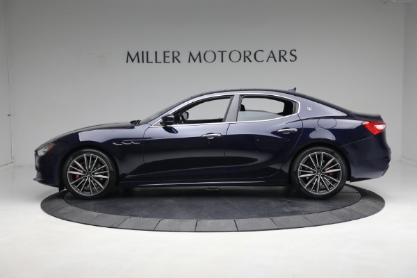 Used 2020 Maserati Ghibli SQ4 for sale Sold at Rolls-Royce Motor Cars Greenwich in Greenwich CT 06830 5