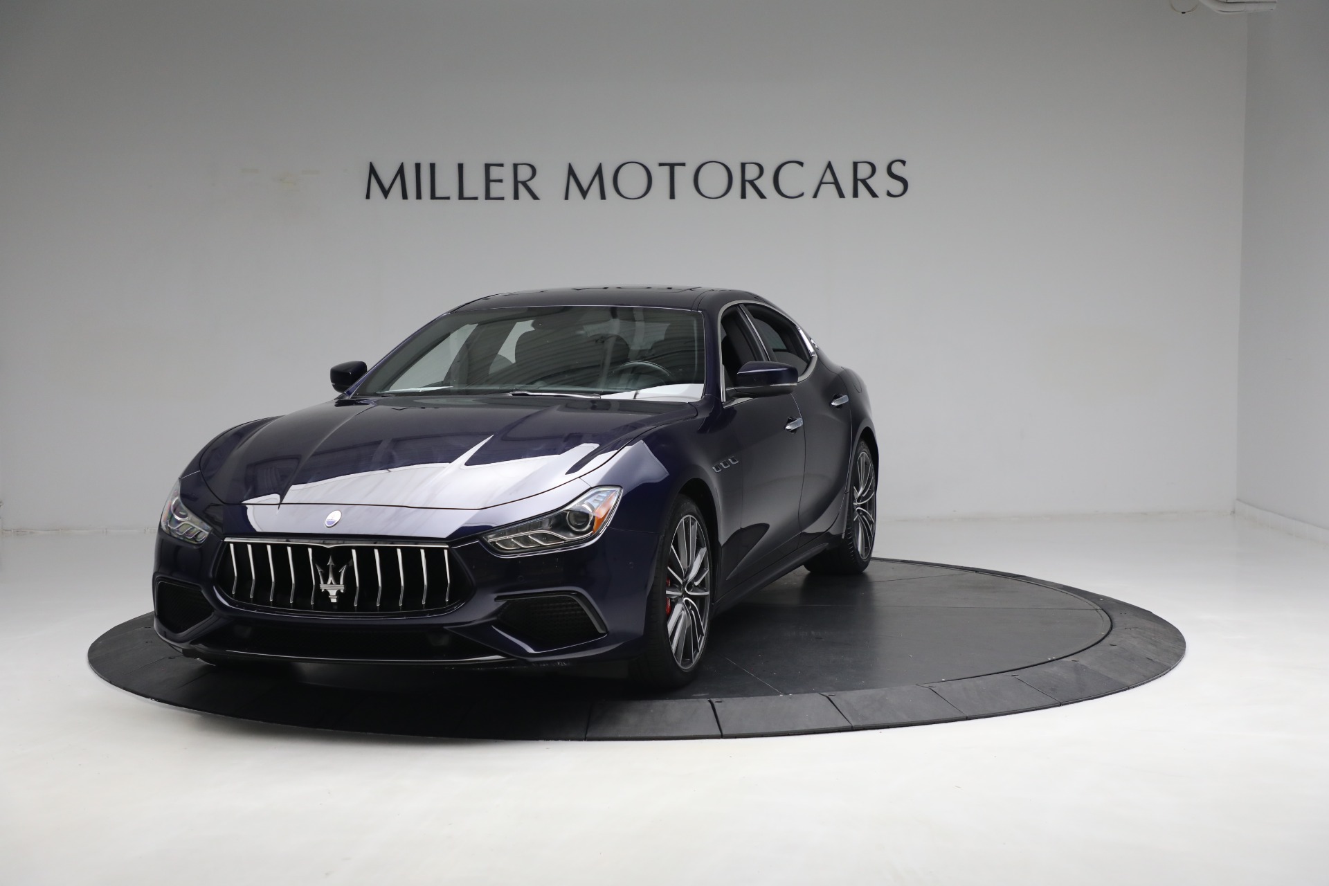 Used 2020 Maserati Ghibli SQ4 for sale Sold at Rolls-Royce Motor Cars Greenwich in Greenwich CT 06830 1