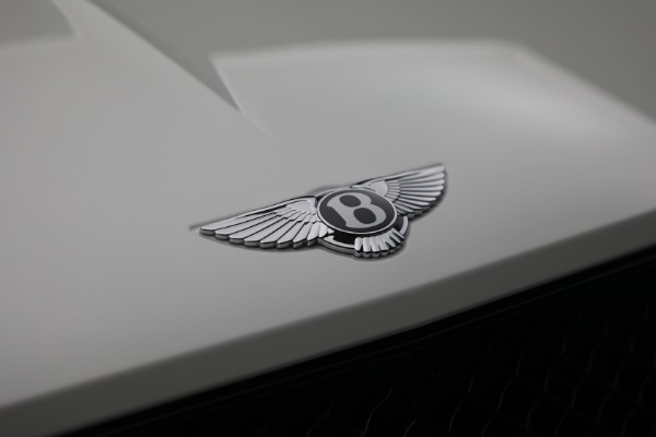 Used 2023 Bentley Bentayga Azure Hybrid for sale Sold at Rolls-Royce Motor Cars Greenwich in Greenwich CT 06830 14
