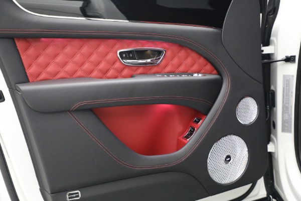 New 2023 Bentley Bentayga Azure Hybrid for sale Sold at Rolls-Royce Motor Cars Greenwich in Greenwich CT 06830 21