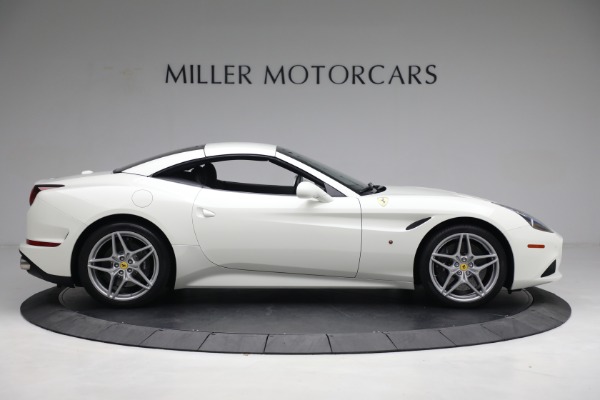 Used 2017 Ferrari California T for sale $151,900 at Rolls-Royce Motor Cars Greenwich in Greenwich CT 06830 17