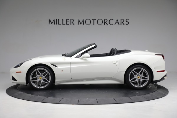Used 2017 Ferrari California T for sale $151,900 at Rolls-Royce Motor Cars Greenwich in Greenwich CT 06830 3