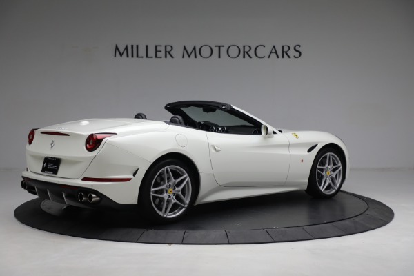 Used 2017 Ferrari California T for sale $151,900 at Rolls-Royce Motor Cars Greenwich in Greenwich CT 06830 8