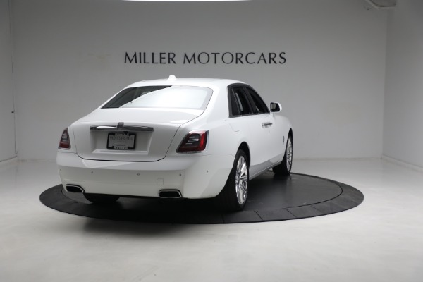 Used 2022 Rolls-Royce Ghost for sale $295,900 at Rolls-Royce Motor Cars Greenwich in Greenwich CT 06830 10