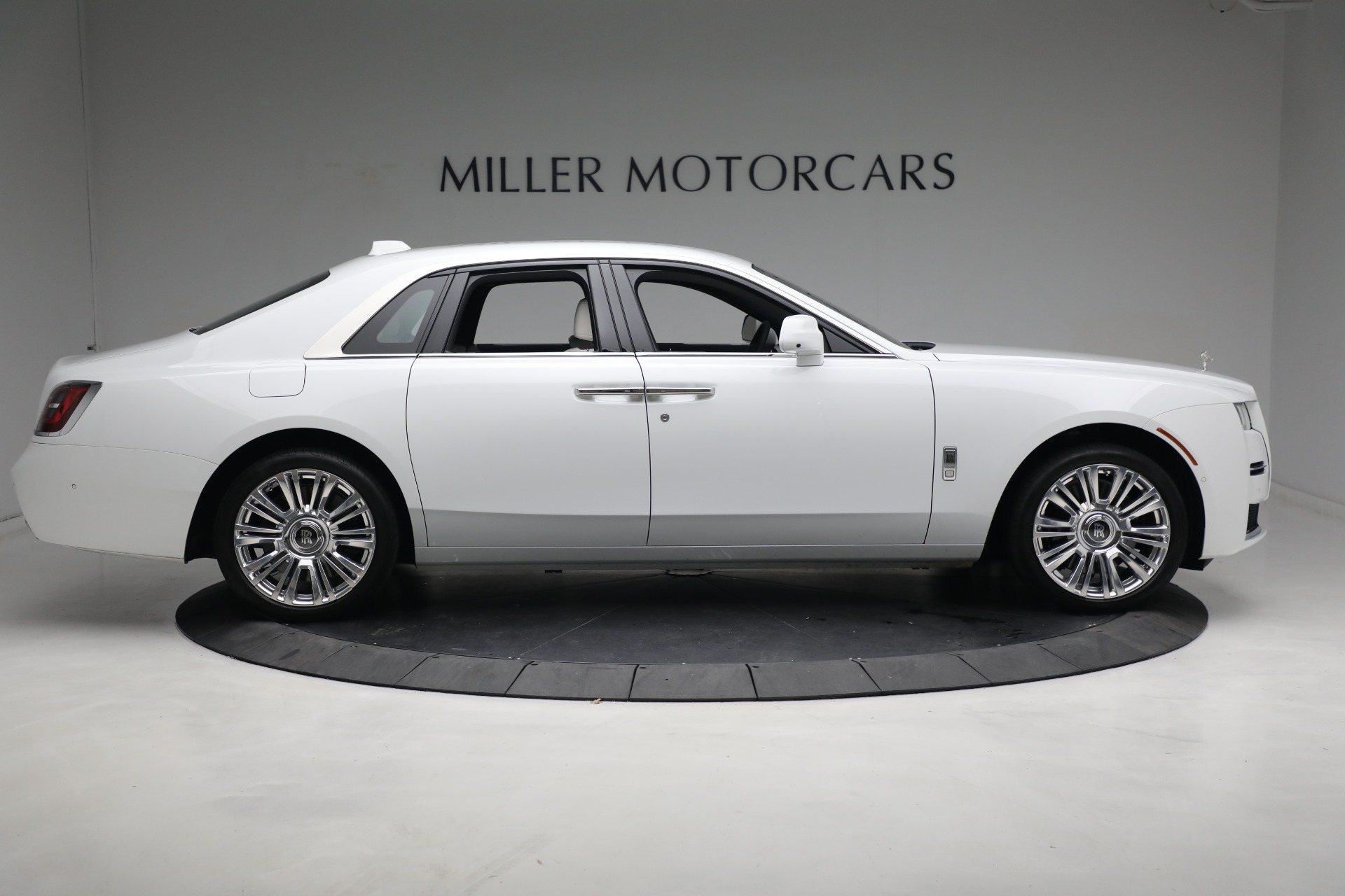 Used 2022 Rolls-Royce Ghost for sale Sold at Rolls-Royce Motor Cars Greenwich in Greenwich CT 06830 12