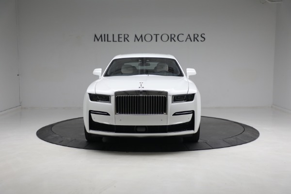 Used 2022 Rolls-Royce Ghost for sale $295,900 at Rolls-Royce Motor Cars Greenwich in Greenwich CT 06830 14