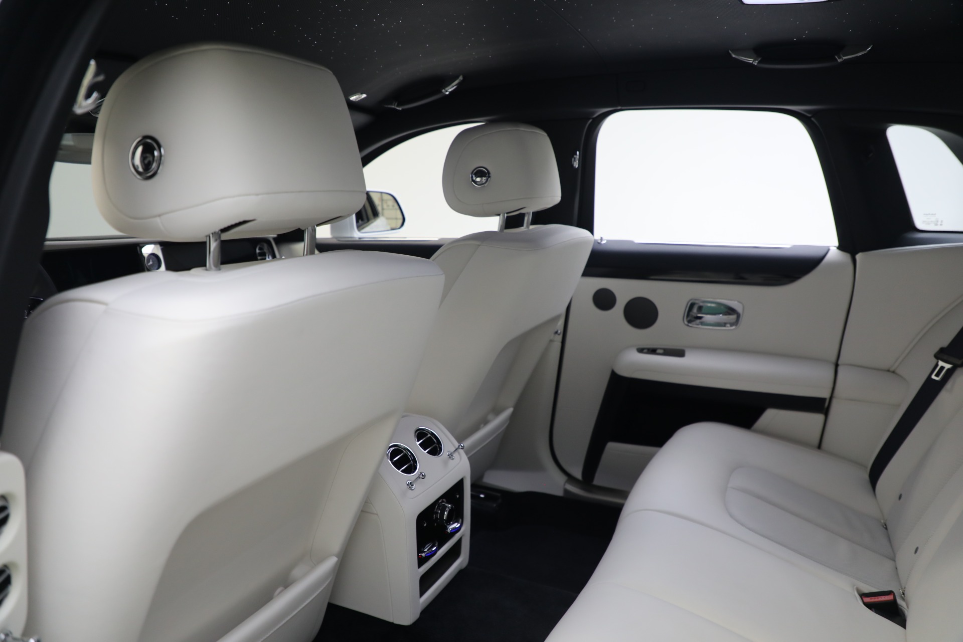 Used 2022 Rolls-Royce Ghost for sale Sold at Rolls-Royce Motor Cars Greenwich in Greenwich CT 06830 19