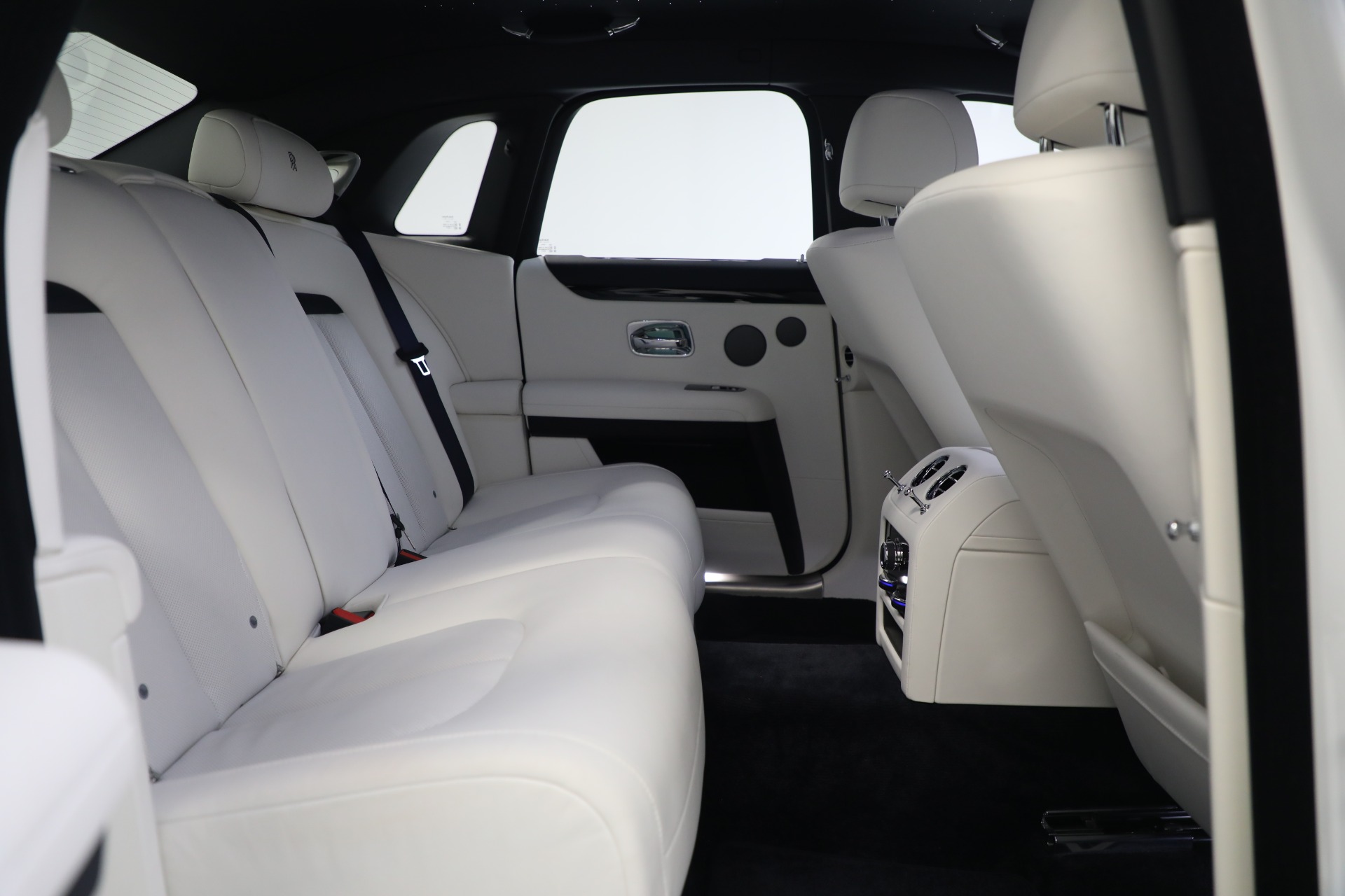 Used 2022 Rolls-Royce Ghost for sale Sold at Rolls-Royce Motor Cars Greenwich in Greenwich CT 06830 25