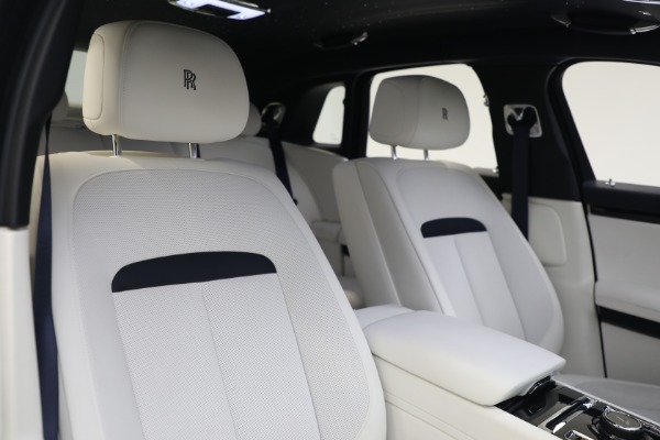 Used 2022 Rolls-Royce Ghost for sale $299,900 at Rolls-Royce Motor Cars Greenwich in Greenwich CT 06830 27