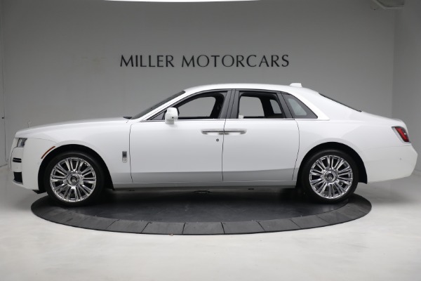 Used 2022 Rolls-Royce Ghost for sale $295,900 at Rolls-Royce Motor Cars Greenwich in Greenwich CT 06830 3