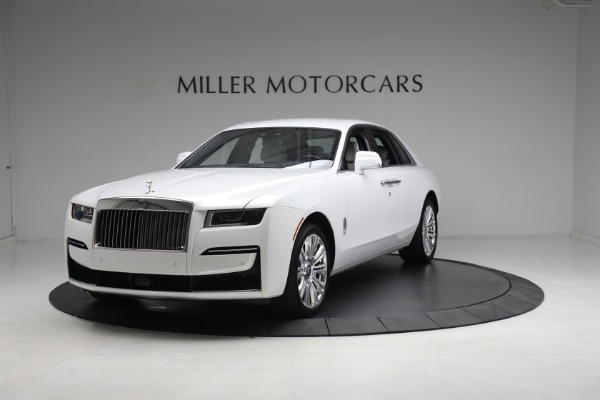 Used 2022 Rolls-Royce Ghost for sale $295,900 at Rolls-Royce Motor Cars Greenwich in Greenwich CT 06830 5