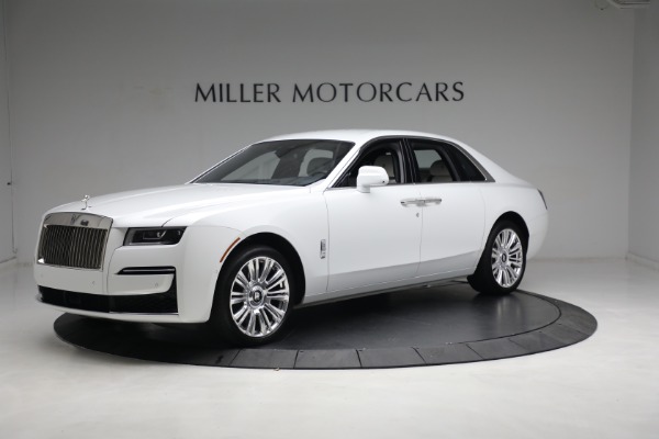 Used 2022 Rolls-Royce Ghost for sale $295,900 at Rolls-Royce Motor Cars Greenwich in Greenwich CT 06830 6