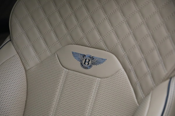New 2023 Bentley Bentayga Azure V8 for sale Sold at Rolls-Royce Motor Cars Greenwich in Greenwich CT 06830 22