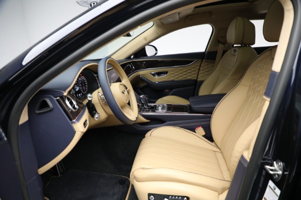 New 2024 Bentley Flying Spur Hybrid Azure for sale $289,115 at Rolls-Royce Motor Cars Greenwich in Greenwich CT 06830 16