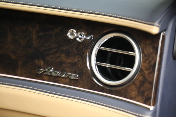 New 2024 Bentley Flying Spur Hybrid Azure for sale $289,115 at Rolls-Royce Motor Cars Greenwich in Greenwich CT 06830 28