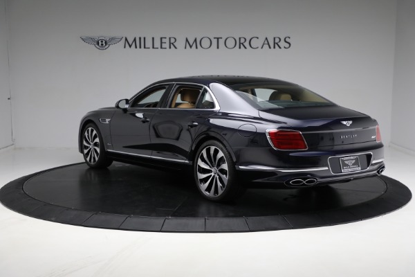 New 2024 Bentley Flying Spur Hybrid Azure for sale $289,115 at Rolls-Royce Motor Cars Greenwich in Greenwich CT 06830 5