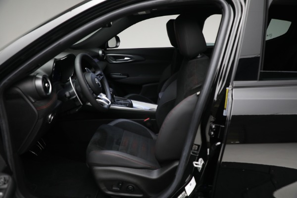 New 2024 Alfa Romeo Tonale Veloce for sale Sold at Rolls-Royce Motor Cars Greenwich in Greenwich CT 06830 22