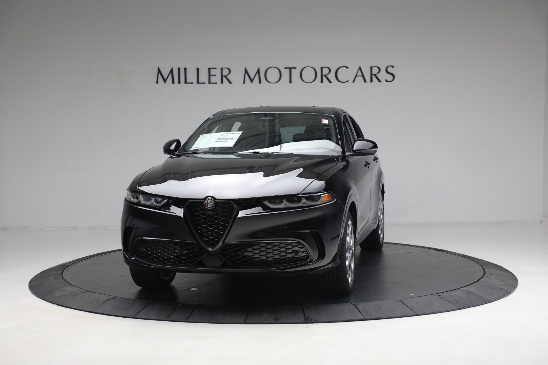 New 2024 Alfa Romeo Tonale Veloce for sale Sold at Rolls-Royce Motor Cars Greenwich in Greenwich CT 06830 1