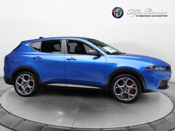 New 2024 Alfa Romeo Tonale Veloce for sale Sold at Rolls-Royce Motor Cars Greenwich in Greenwich CT 06830 15