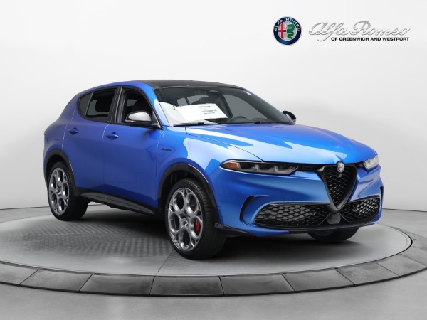New 2024 Alfa Romeo Tonale Veloce for sale Sold at Rolls-Royce Motor Cars Greenwich in Greenwich CT 06830 17