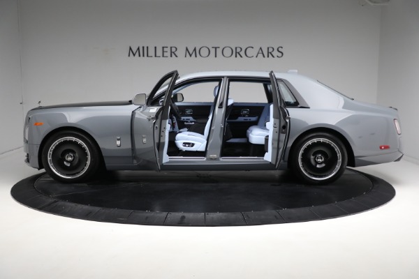 New 2024 Rolls-Royce Phantom for sale Call for price at Rolls-Royce Motor Cars Greenwich in Greenwich CT 06830 5