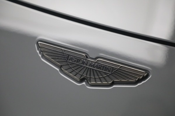 New 2023 Aston Martin Vantage V8 for sale $184,986 at Rolls-Royce Motor Cars Greenwich in Greenwich CT 06830 25