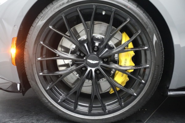 New 2023 Aston Martin Vantage V8 for sale $184,986 at Rolls-Royce Motor Cars Greenwich in Greenwich CT 06830 27
