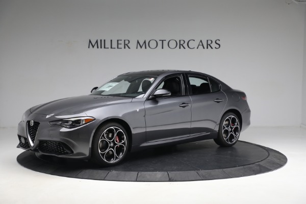 New 2024 Alfa Romeo Giulia Ti for sale $51,870 at Rolls-Royce Motor Cars Greenwich in Greenwich CT 06830 3