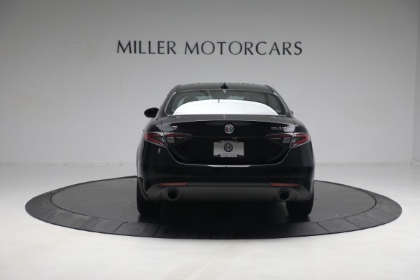 New 2024 Alfa Romeo Giulia Ti for sale $54,845 at Rolls-Royce Motor Cars Greenwich in Greenwich CT 06830 10